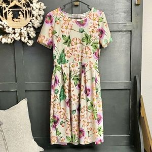 NEW LuLaRoe Amelia Dress, XL (fits more like a large). Ivory with floral design.